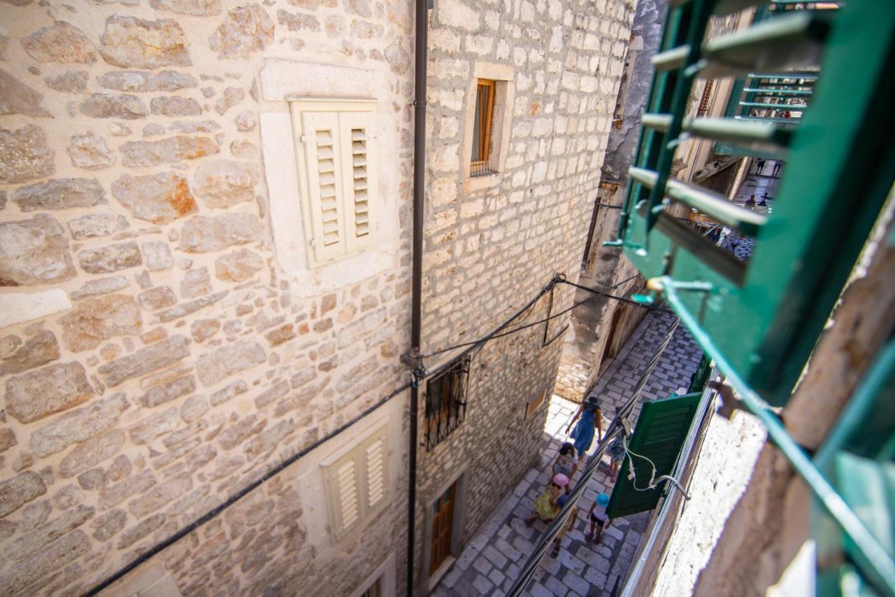 Apartments Loriana شيبينيك المظهر الخارجي الصورة