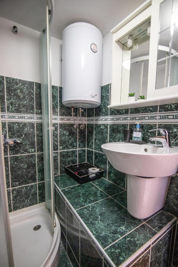 Apartments Loriana شيبينيك المظهر الخارجي الصورة